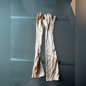 Beige/Gold Long Gloves